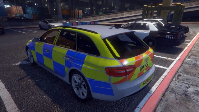 Audi A4 Avant 2013 British Police